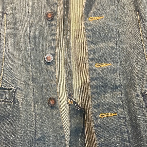 Earl Jean fitted Jean jacket size small - Picture 2 of 5